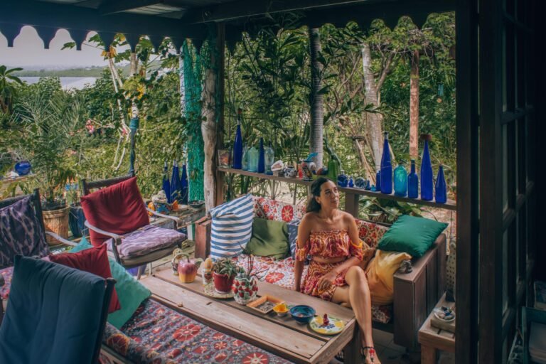 Gilly Gobinet’s Art Gallery in Antigua: A Colorful Encounter with Caribbean Creativity